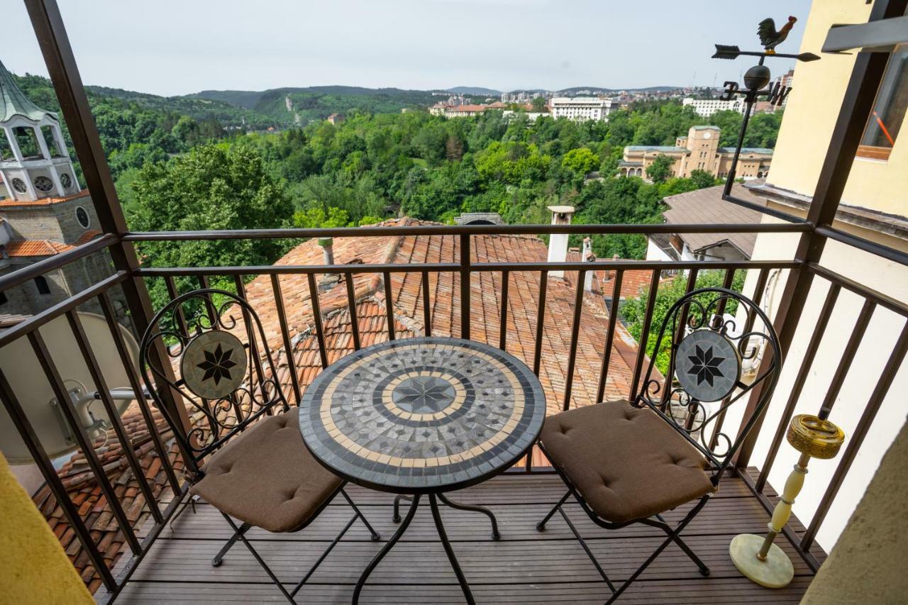 וליקו טורנובו Historic Apartment In The Heart Of The City מראה חיצוני תמונה